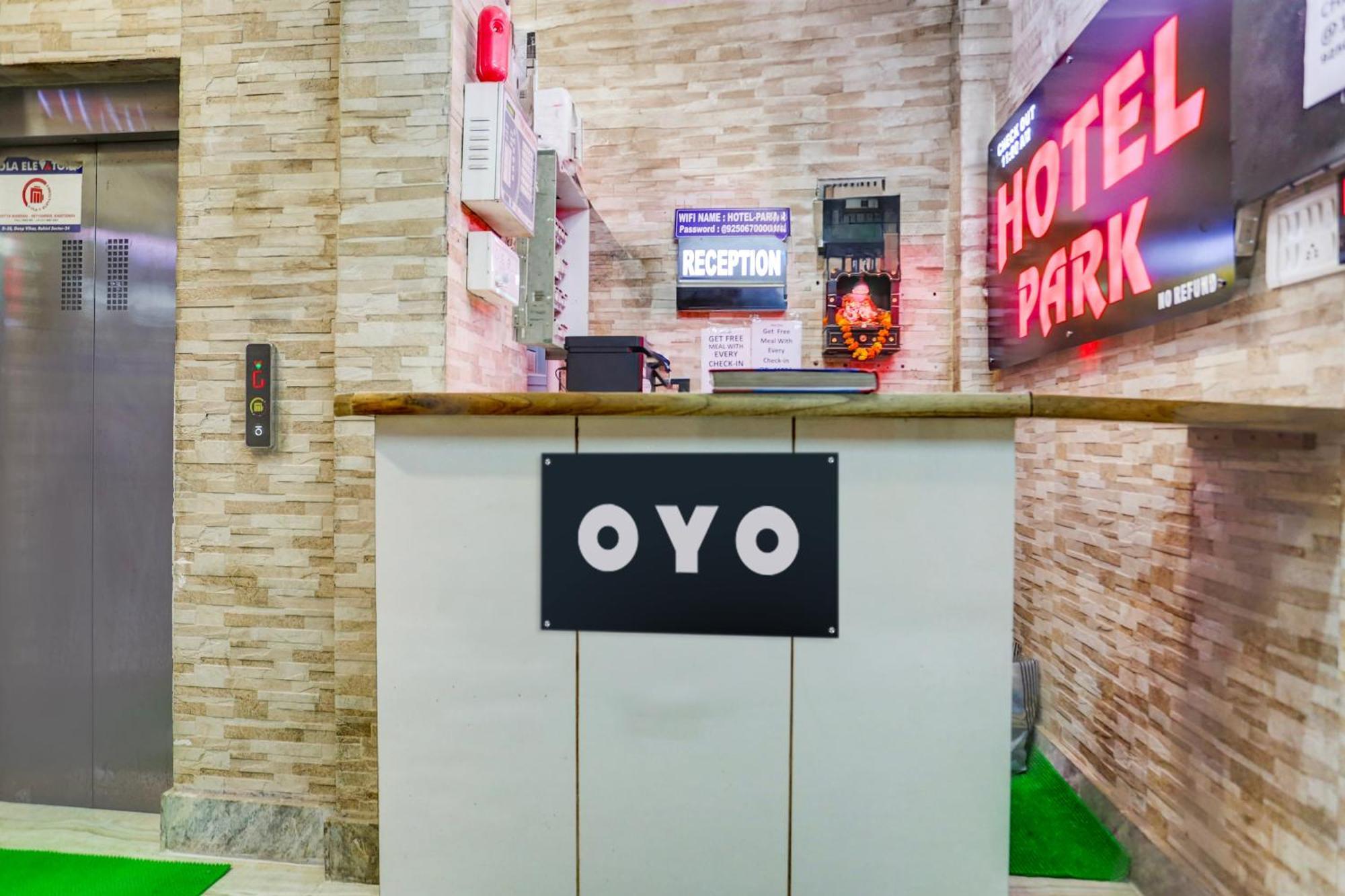 Oyo62660园景酒店 德里 外观 照片